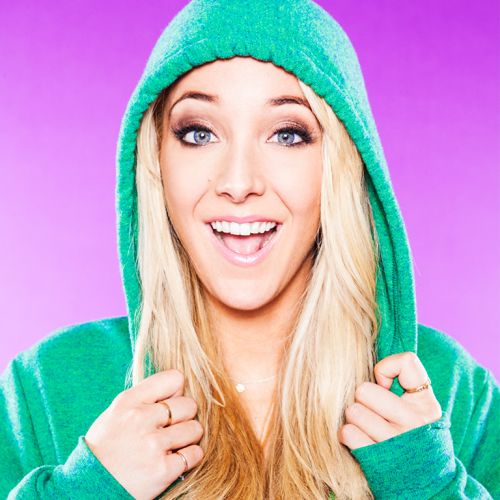 How tall is Jenna Marbles?
